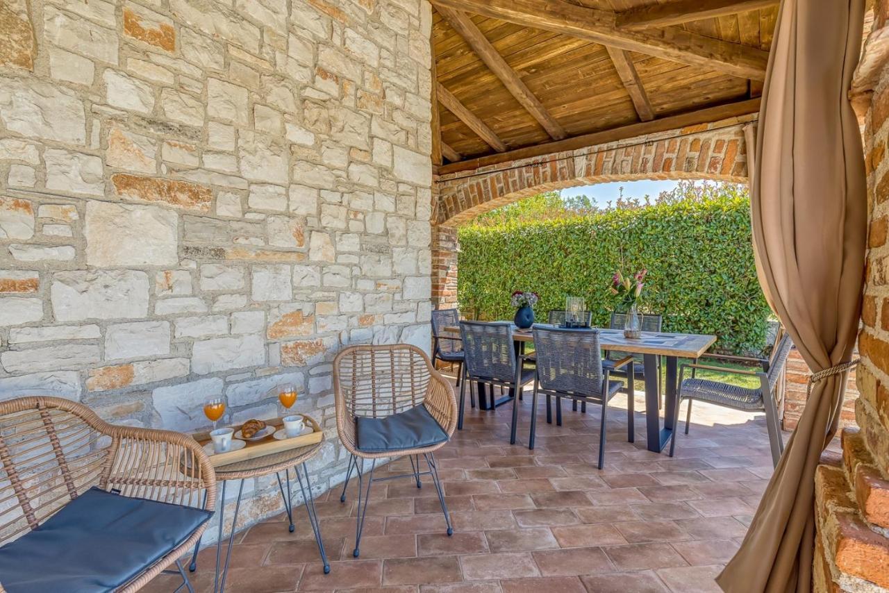 Villa Santolina Baderna エクステリア 写真