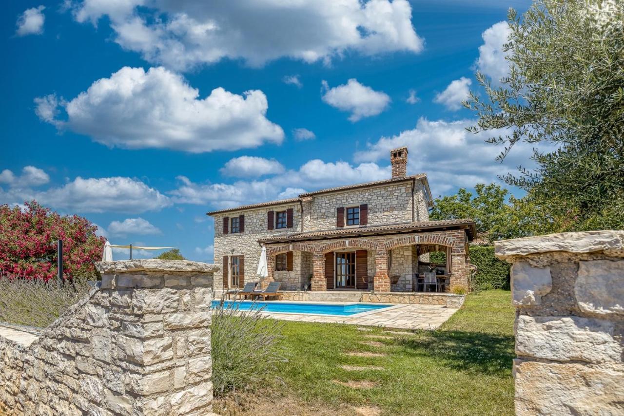 Villa Santolina Baderna エクステリア 写真