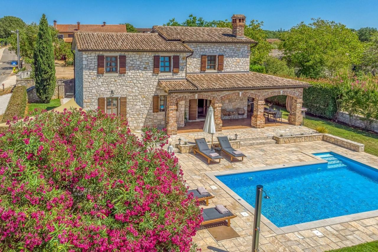 Villa Santolina Baderna エクステリア 写真