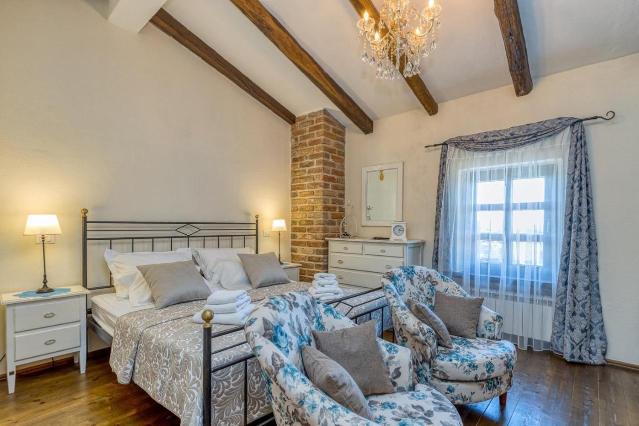 Villa Santolina Baderna エクステリア 写真