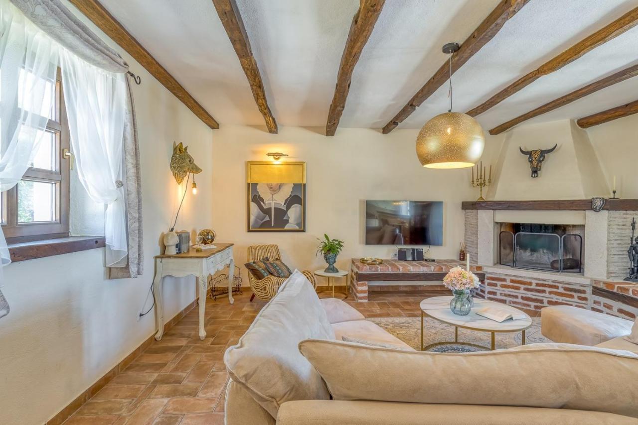 Villa Santolina Baderna エクステリア 写真
