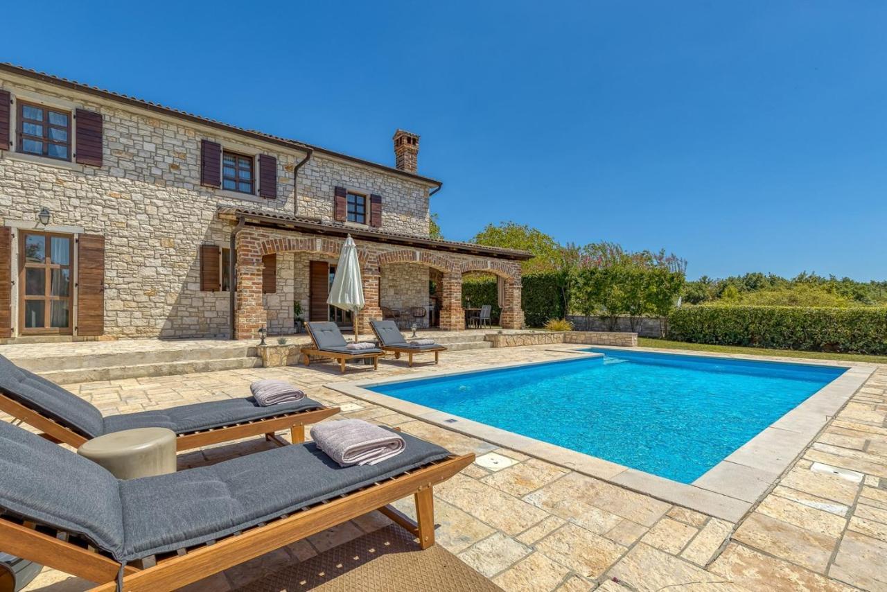 Villa Santolina Baderna エクステリア 写真