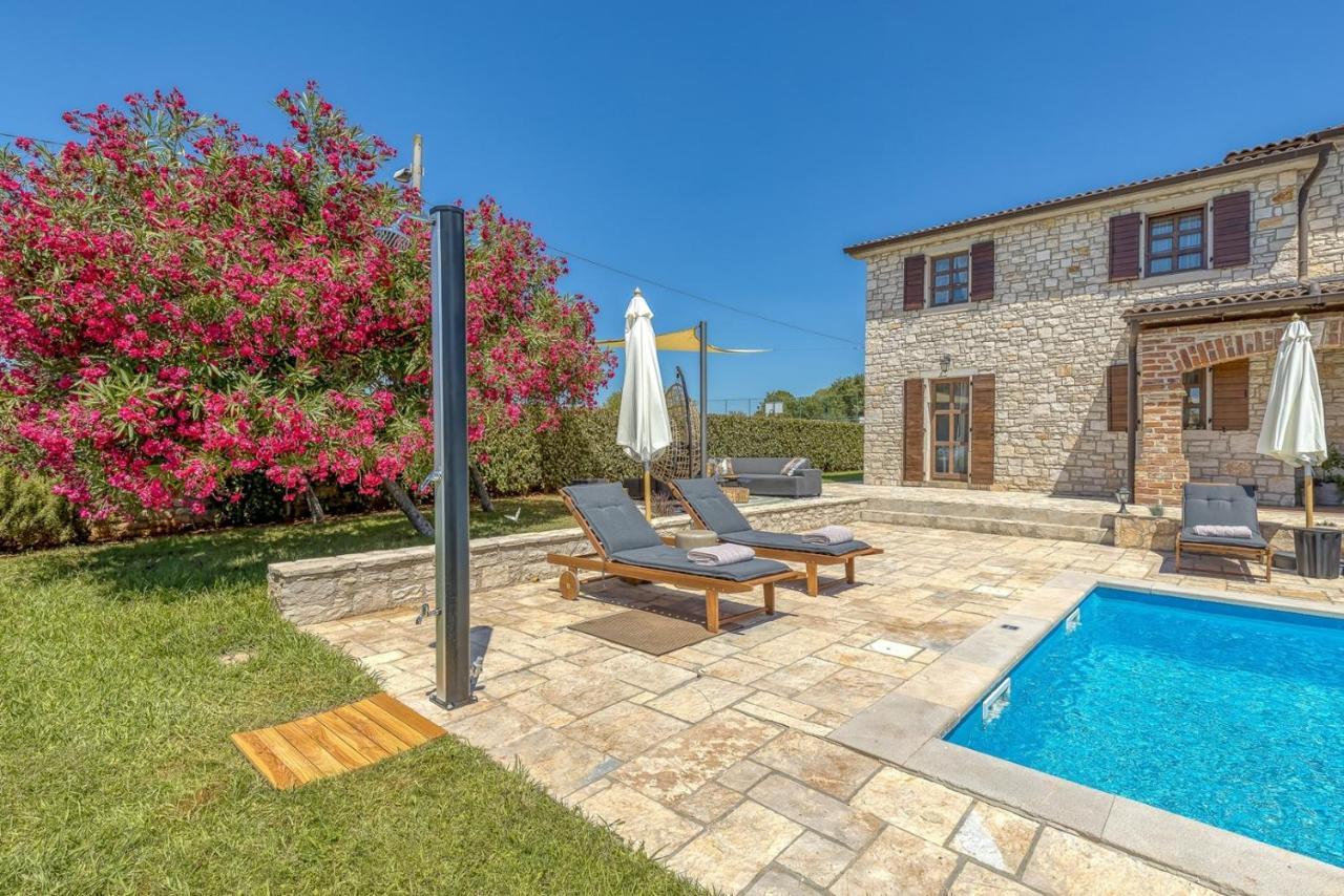 Villa Santolina Baderna エクステリア 写真